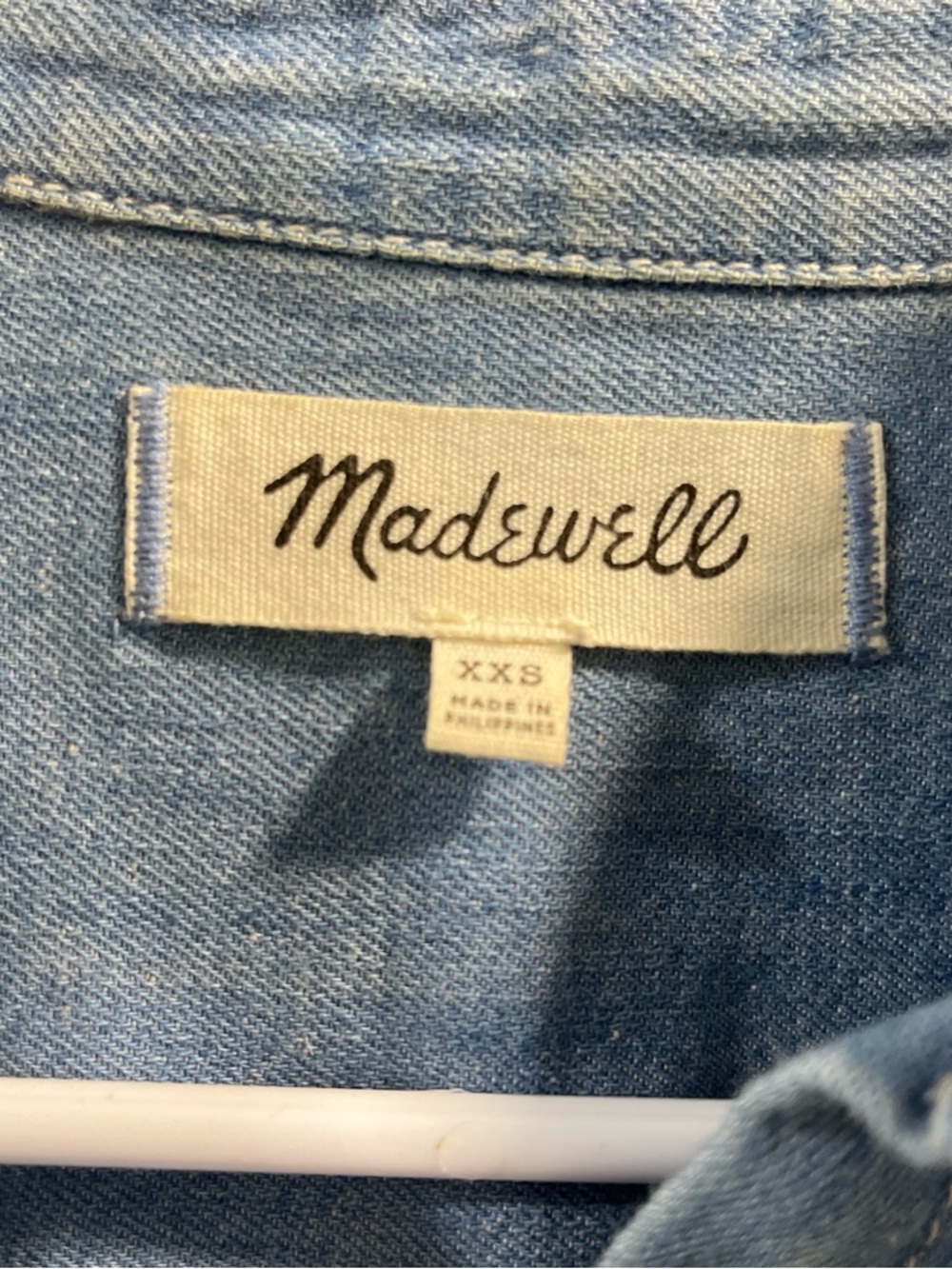 Madewell Women’s Light Wash Denim Button-Up Shirt Have Two Spots - Picture 3 of 5